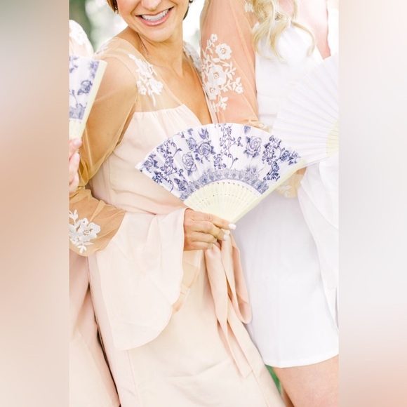 Robed with Love Hildy Pink Satin Bridesmaid Robe Floral Embroidered Details M - Picture 15 of 15